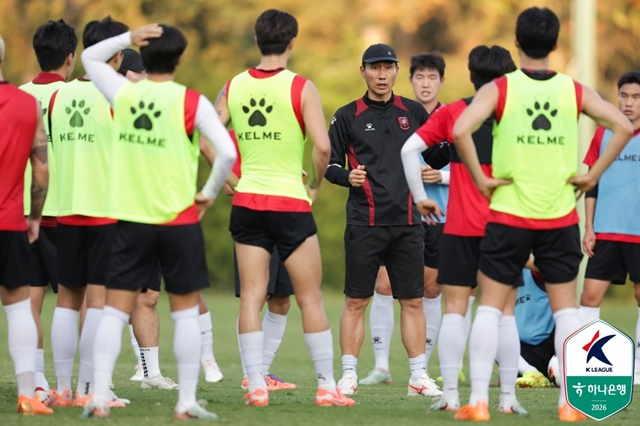 부천FC 선수단. /사진=한국프로축구연맹 제공