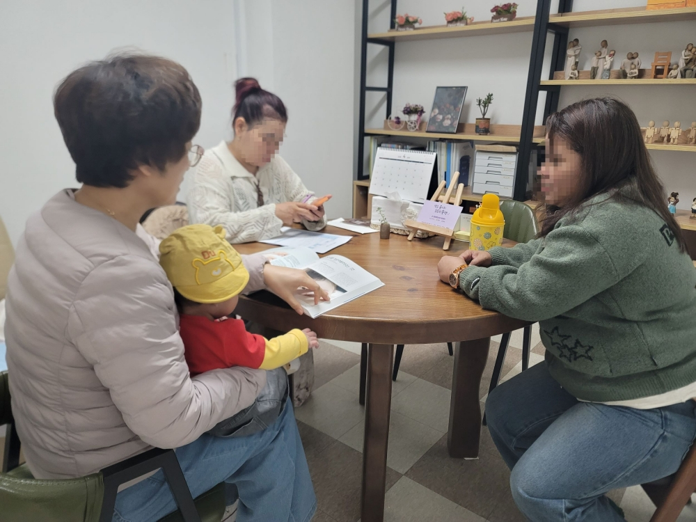 전남 영암군이 출생미등록 외국인아동 및 임산부 의료비 지원으로 의료사각 지대 해소에 나선다. /사진제공=영암군