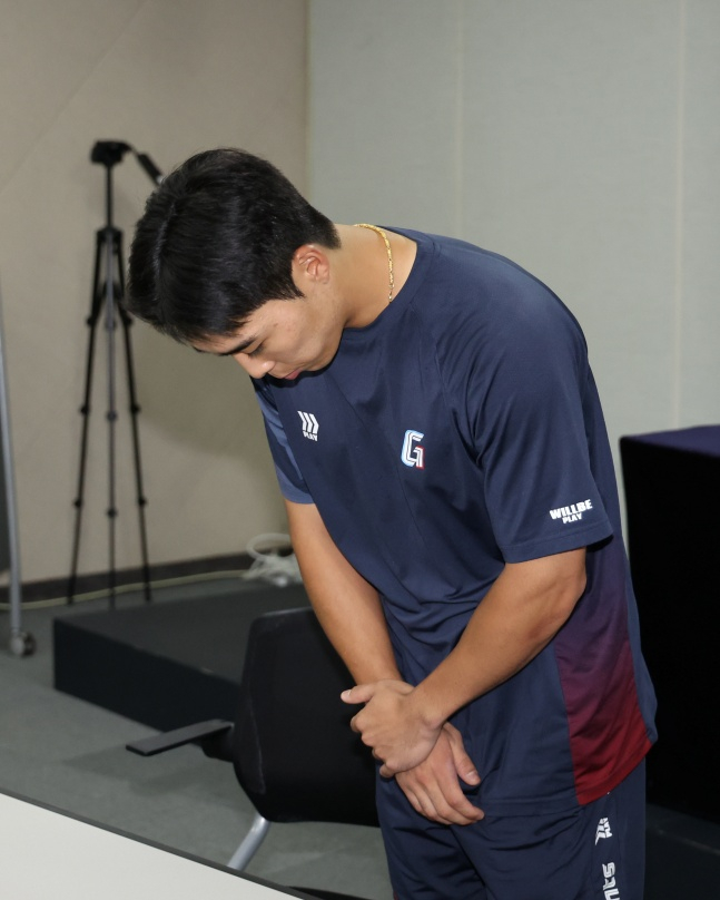 롯데 김동혁이 2일 광주 KIA전에 앞서 사죄의 뜻을 밝혔다. /사진=롯데 자이언츠 제공