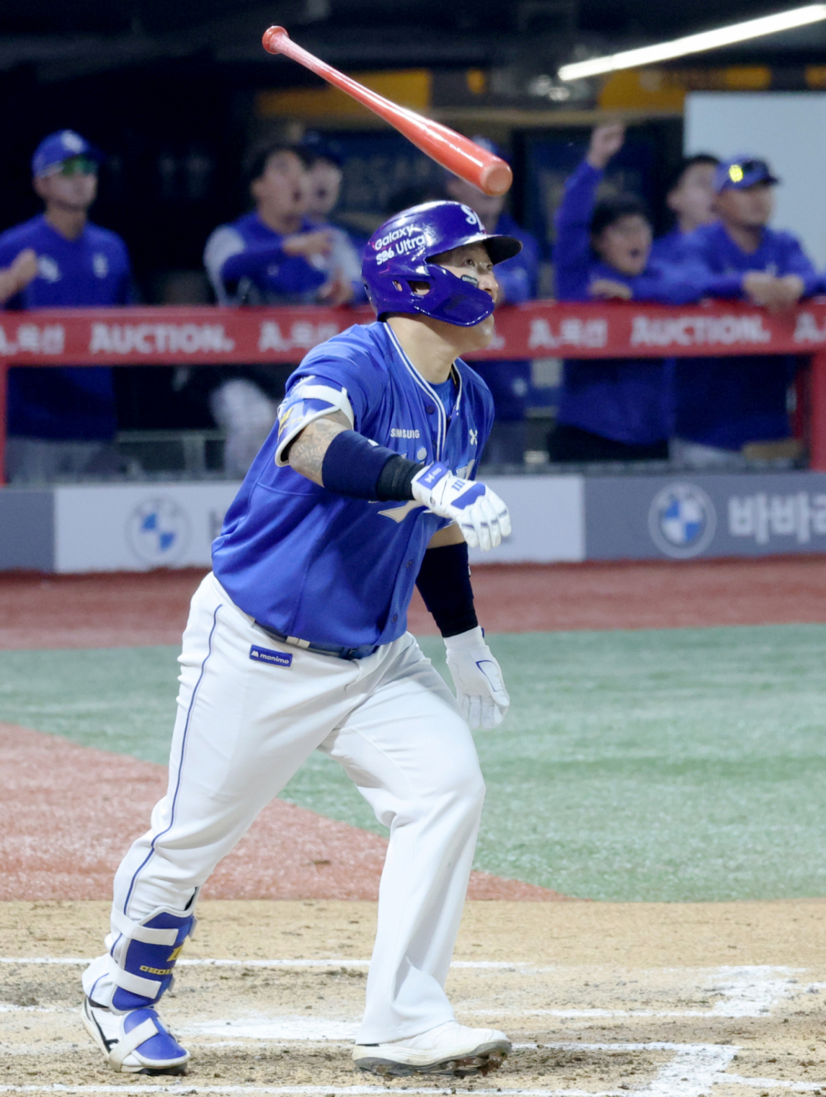 삼성 4번타자 최형우가 28일 인천SSG랜더스필드에서 열리는 2026KBO리그 SSG랜더스와 삼성라이온즈 경기 7회초 1사 1,2루에서 우월3점홈런을 터트리고 있다. 2026.05.28. /사진=강영조 cameratalks@