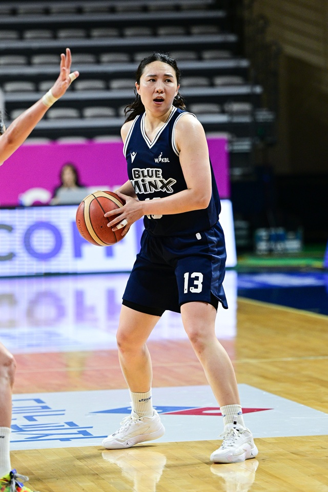 경기에 집중하는 김단비. /사진=WKBL 제공