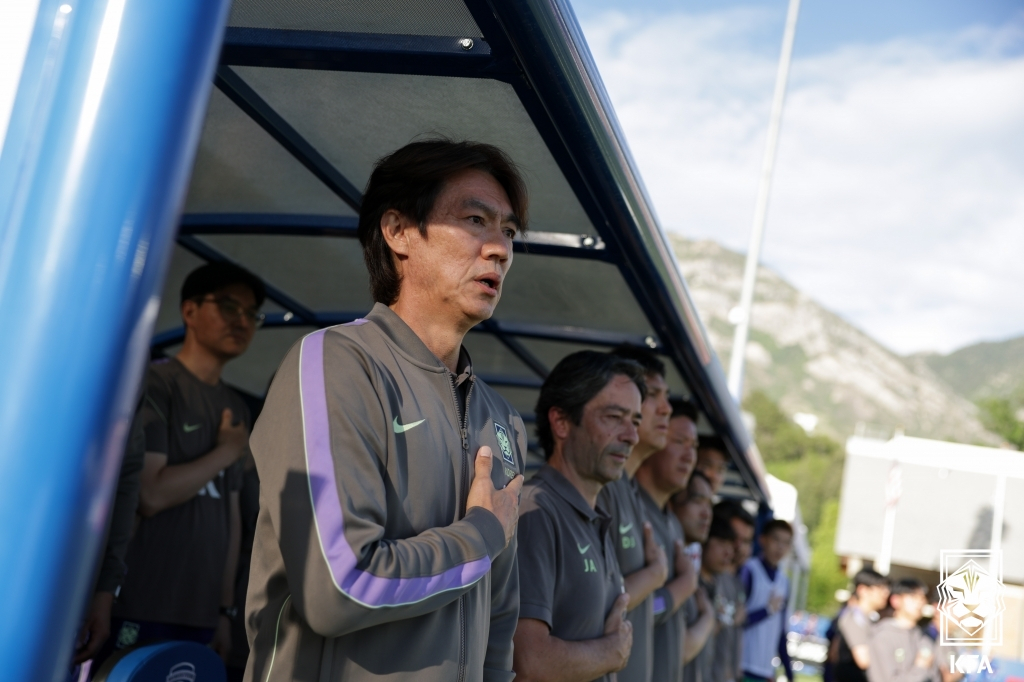홍명보(가운데) 한국 축구대표팀 감독. /사진=대한축구협회 제공