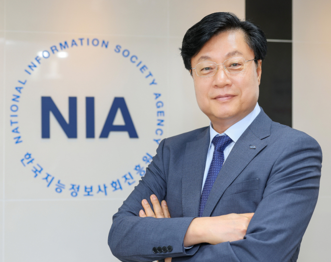 김형철 한국지능정보사회진흥원(NIA) 원장/사진=김창현 기자 chmt@