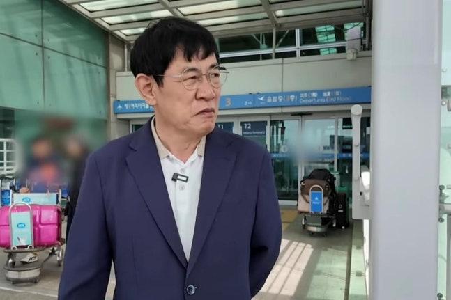 이경규는 송하빈에게 축구 대표팀 주장 손흥민과 인터뷰 일정을 부탁했다. 그는 "손흥민 선수와 1시간 동안 인터뷰를 해야 한다. 네가 손흥민 선수를 만나 월드컵 각오 등 여러 가지를 물어봐야 한다"고 강조했다. /사진=이경규 유튜브 채널
