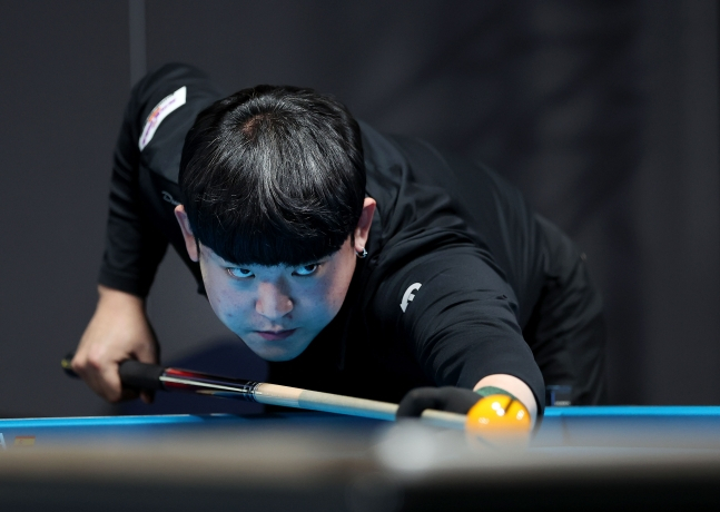 마민껌을 제압한 강재혁. /사진=PBA 투어 제공