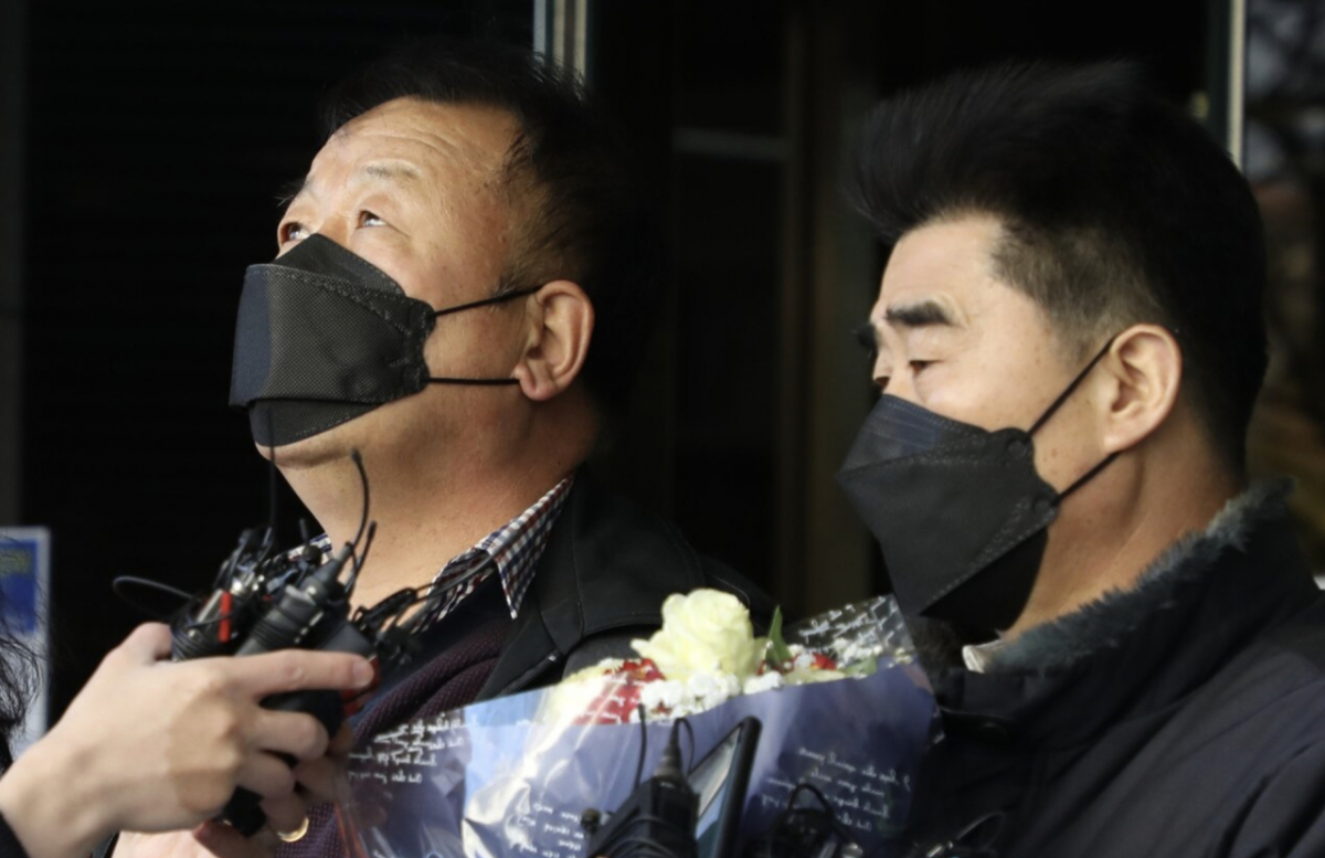 '낙동강변 살인사건' 범인으로 지목돼 21년간 옥살이를 한 장동익씨와 최인철씨/사진=뉴스1