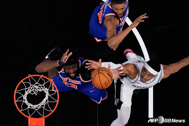 뉴욕 닉스-샌안토니오 스퍼스의 NBA 파이널 2차전 경기. /AFPBBNews=뉴스1