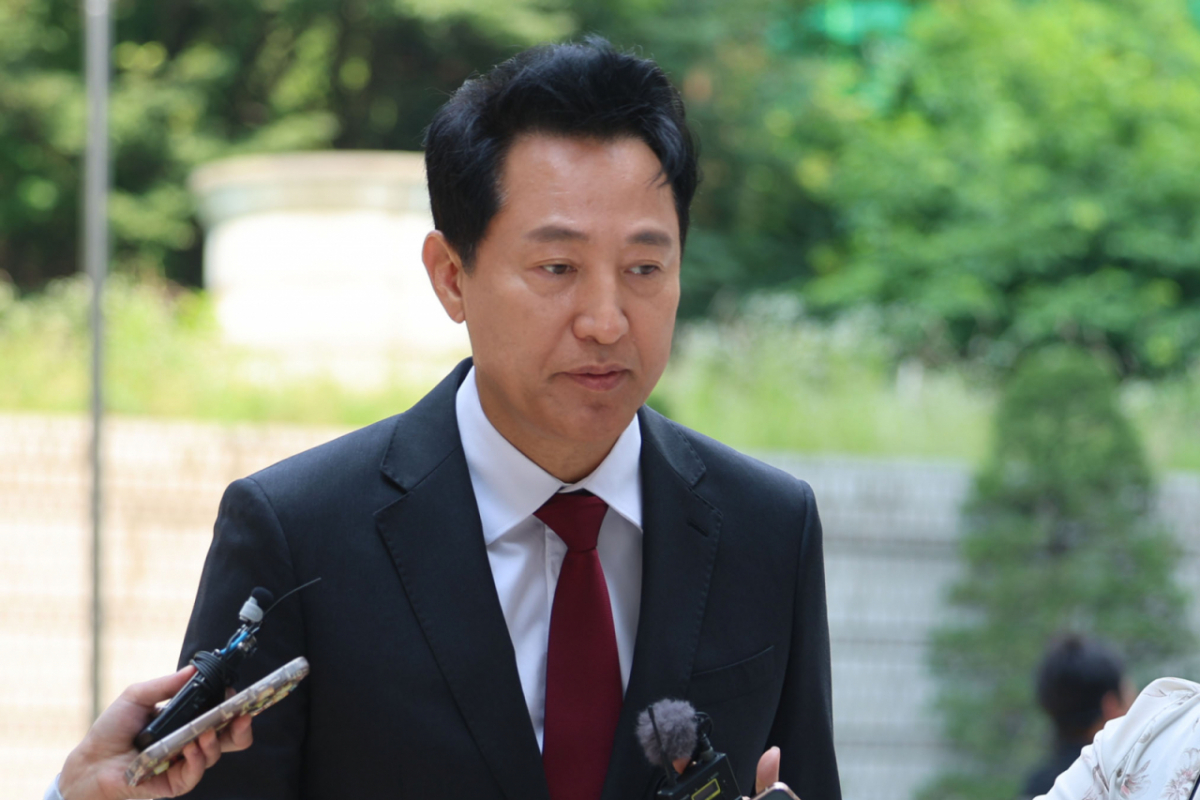 오세훈 서울시장이 10일 서울 서초구 서울중앙지법에서 열린 '명태균 여론조사 의혹' 사건 1심 속행 공판에 출석하고 있다. /사진=뉴시스