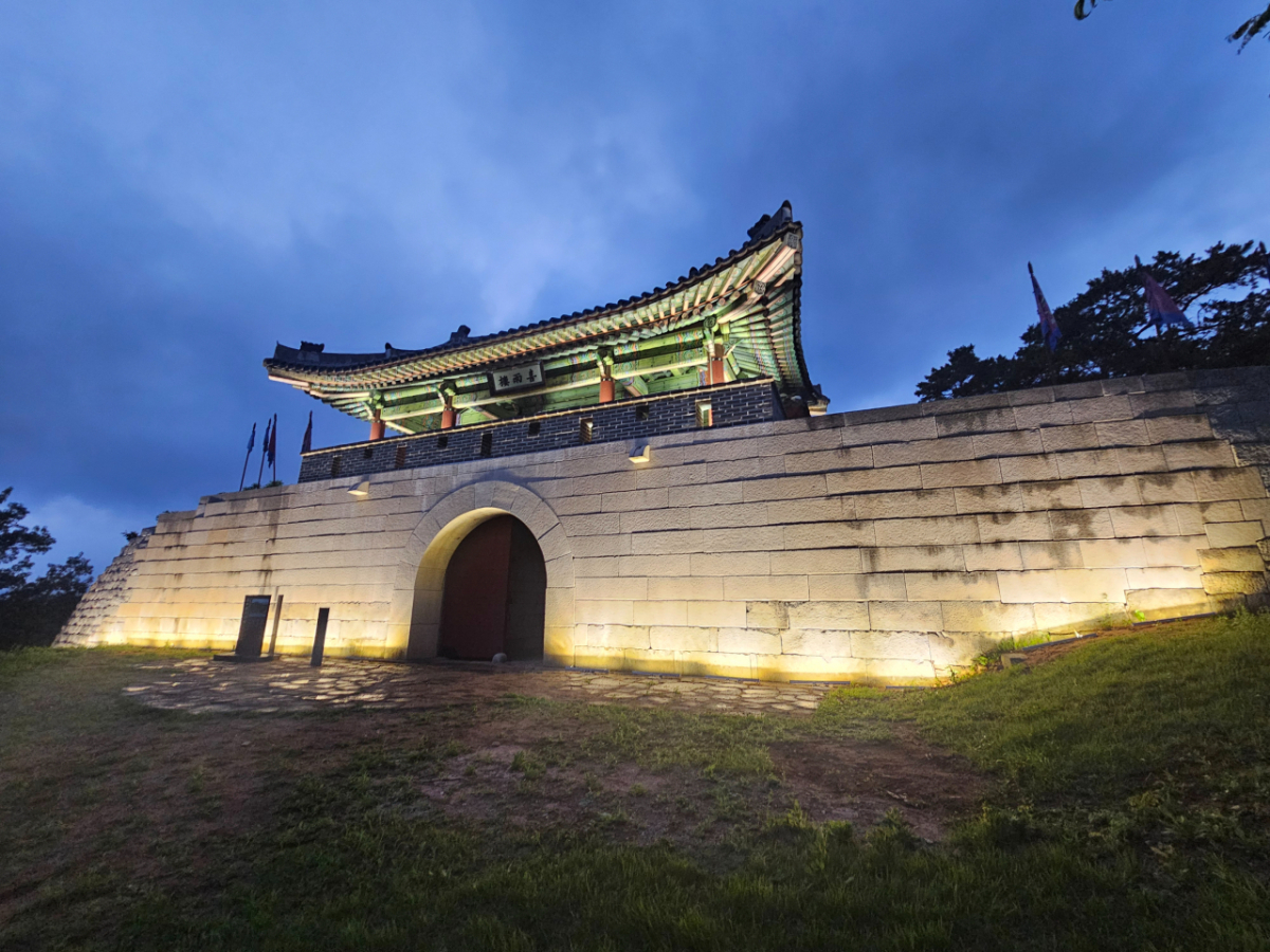 문수산성 경관. /사진제공=김포시