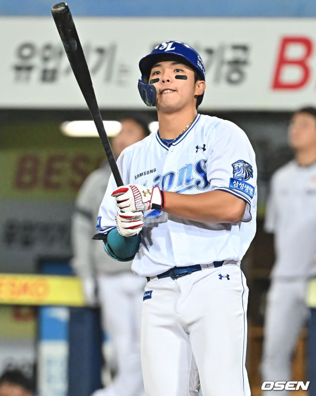 김영웅.
