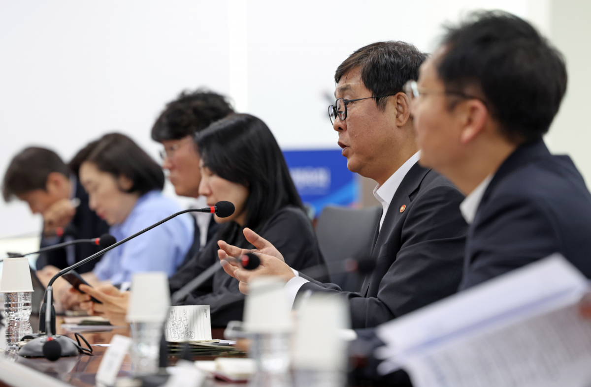 문체부의 핸드볼경기장 입주 종목단체 대책 회의 모습. /사진=문체부 제공