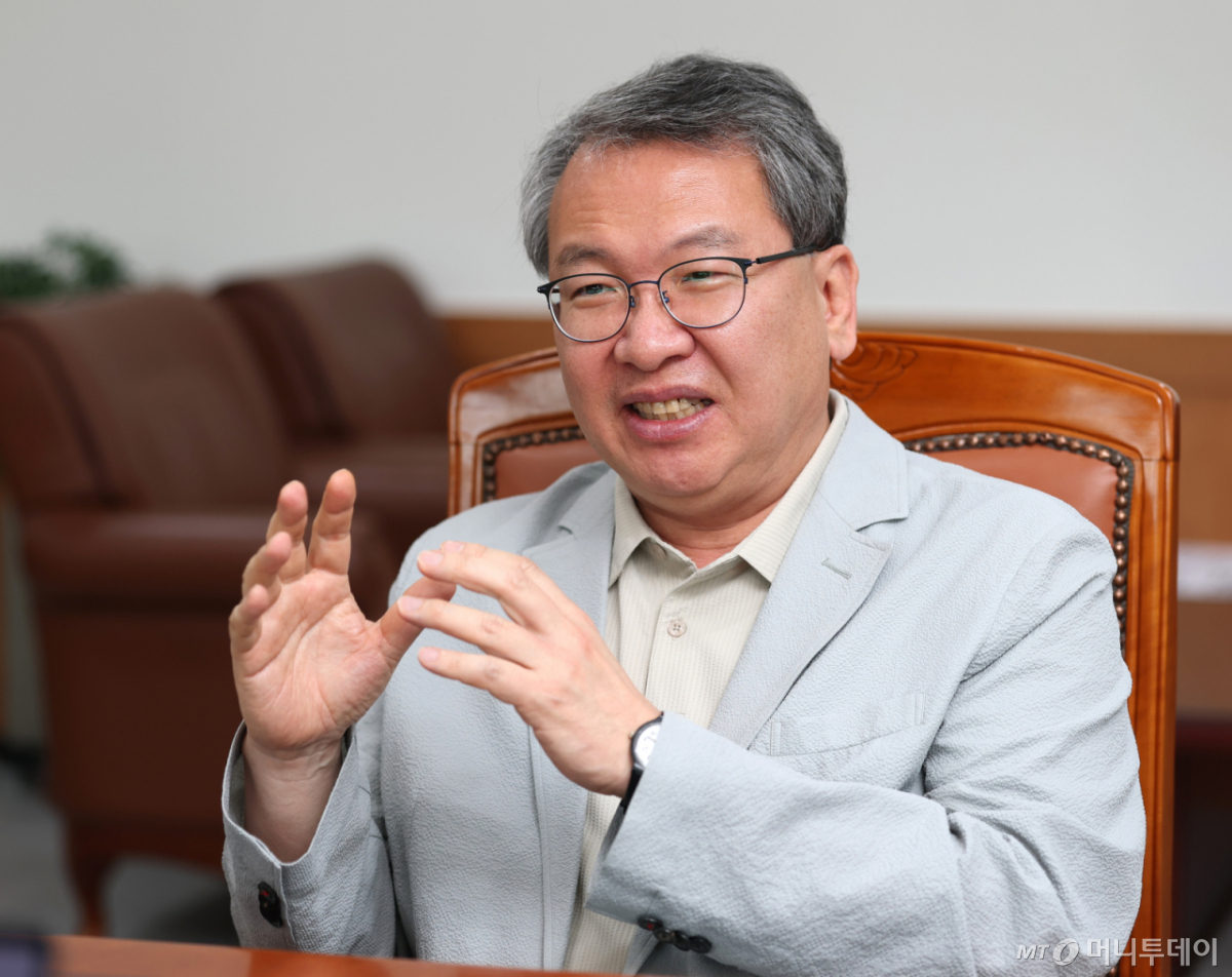 권이균 한국지질자원연구원장 /사진=대전=이기범 기자 leekb@