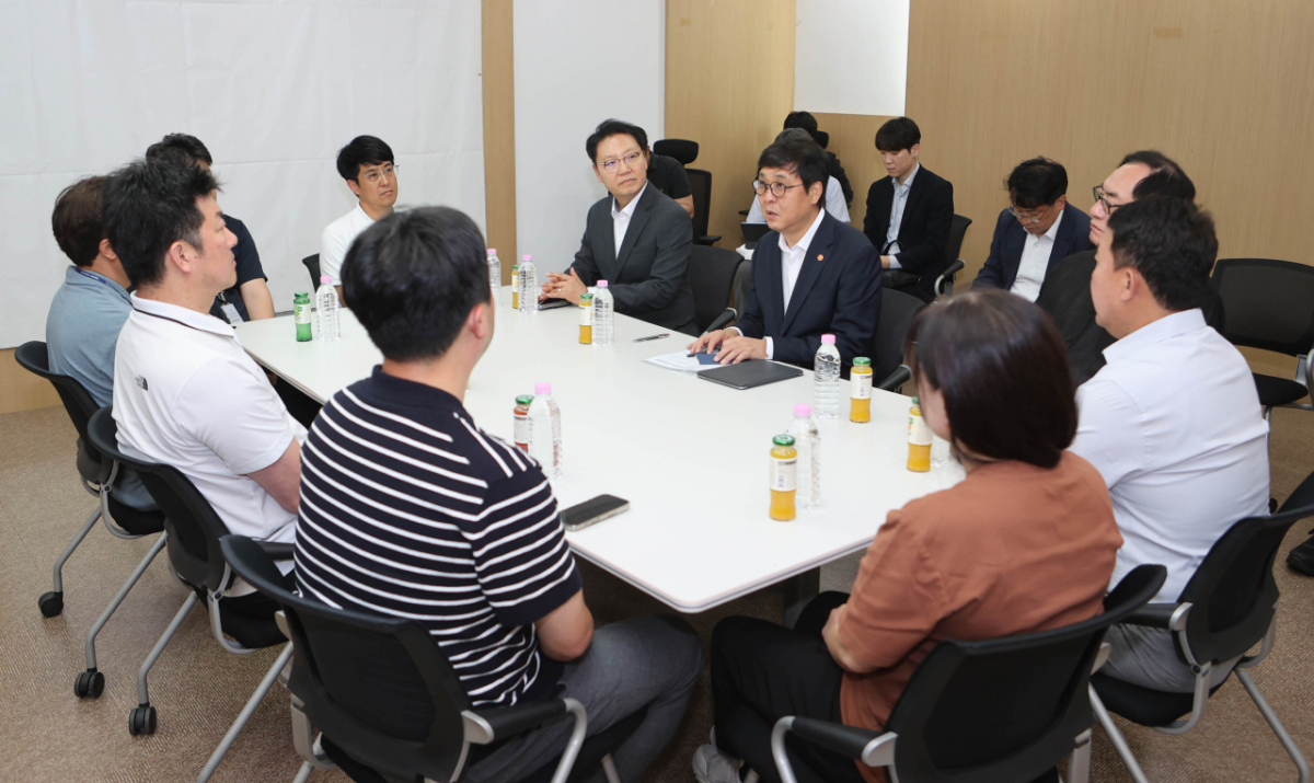 핸드볼경기장 입주 종목단체 관련 추가 대책 회의 모습. /사진=문화체육관광부 제공