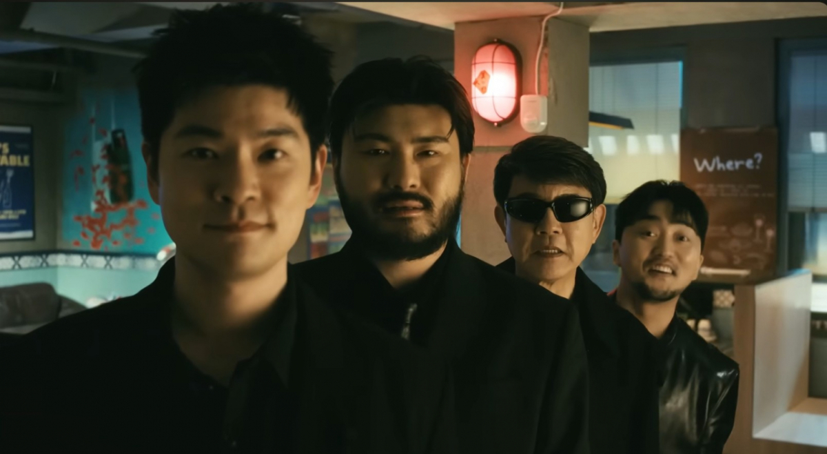 인기 걸그룹 멤버 4인 '장카설유'라는 용어를 차용한 HK이노엔의 컨디션 광고 화면 갈무리. 왼쪽부터 장기하, 카더가든, 설운도, 유병재.