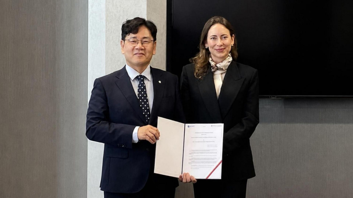 이대희 한국벤처투자 대표(왼쪽)와 로젤리아 얼바네크 PER 벤처스 대표 /사진=한국벤처투자 제공