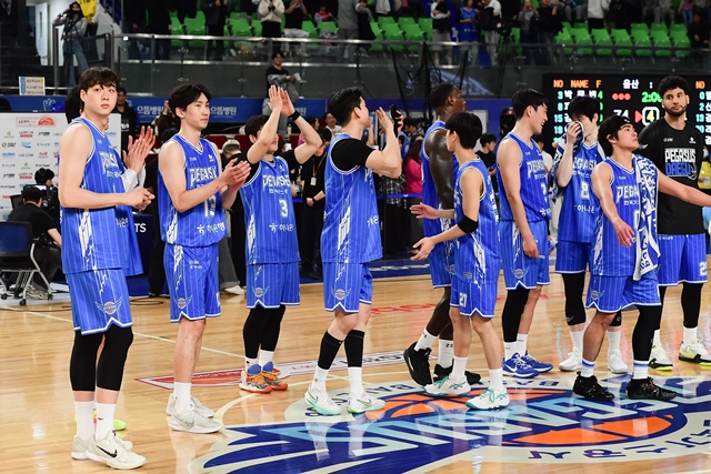 대구 한국가스공사 선수단. /사진=KBL 제공