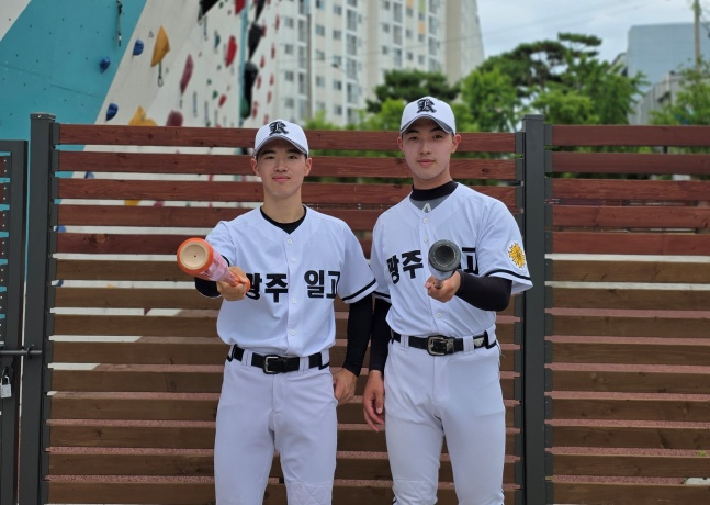 광주일고 정휘민(왼쪽)과 조휘원. /사진=김동윤 기자