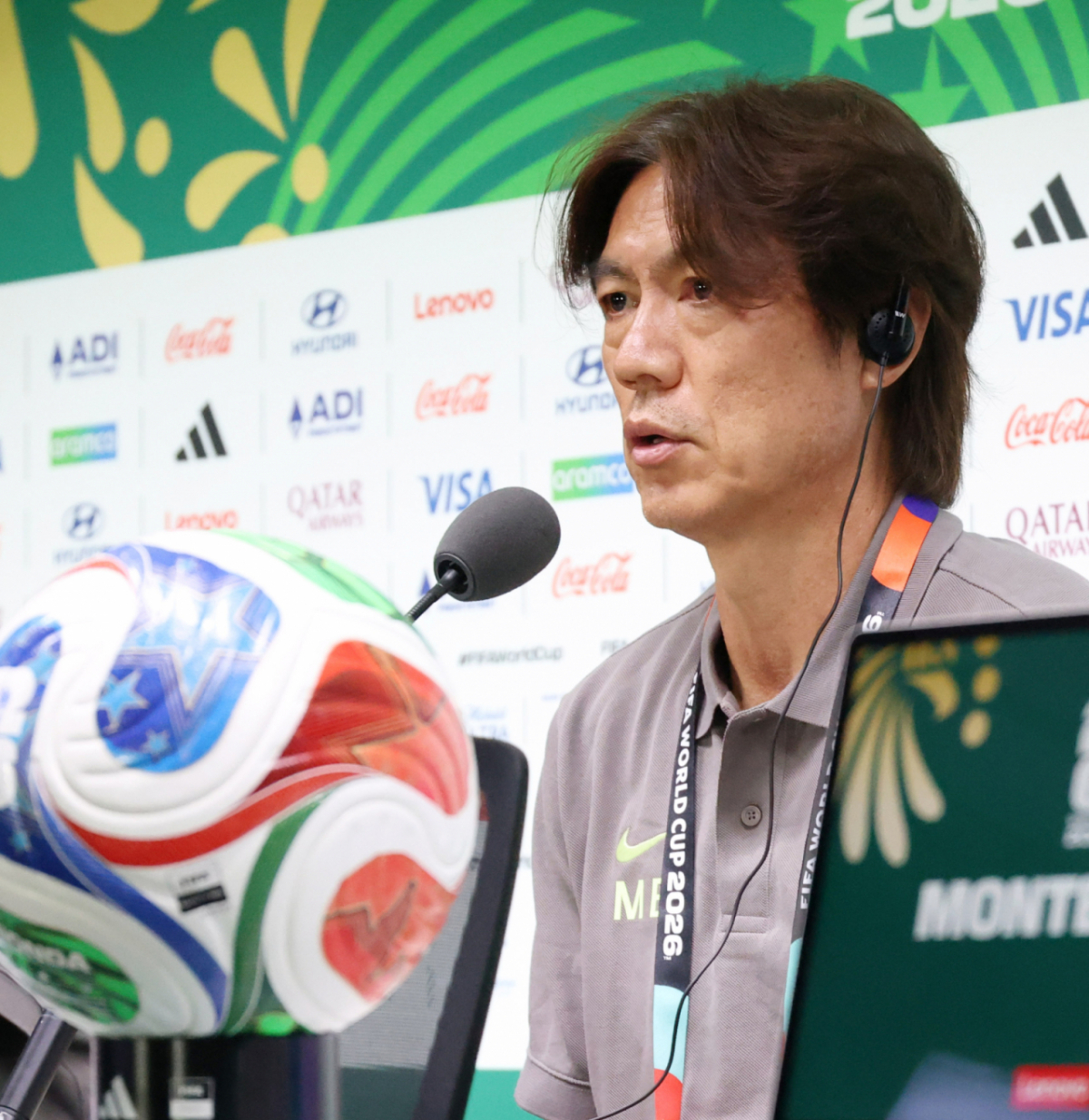 2026 북중미월드컵에 출전한 대한민국 축구 국가대표팀이 남아공전을 하루 앞둔 23일 멕시코 에스타디오 BBVA에서 홍명보 감독이 기자회견에 나섰다. /사진=김진경 대기자