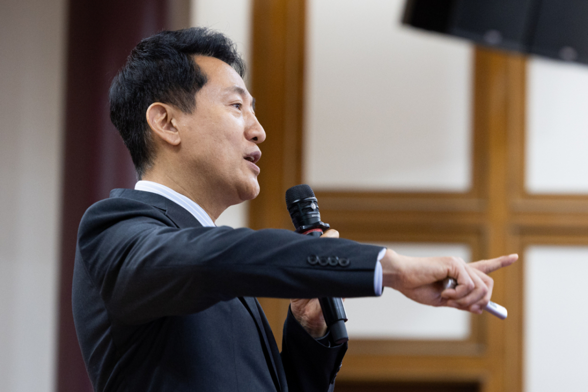 오세훈 서울시장이 24일 서울 여의도 국회 의원회관에서 열린 대한민국 미래혁신포럼 제9차 세미나에서 '6.3 지방선거 진단과 향후 과제 - 보수가치의 회복과 미래'를 주제로 특강을 하고 있다./사진=뉴스1