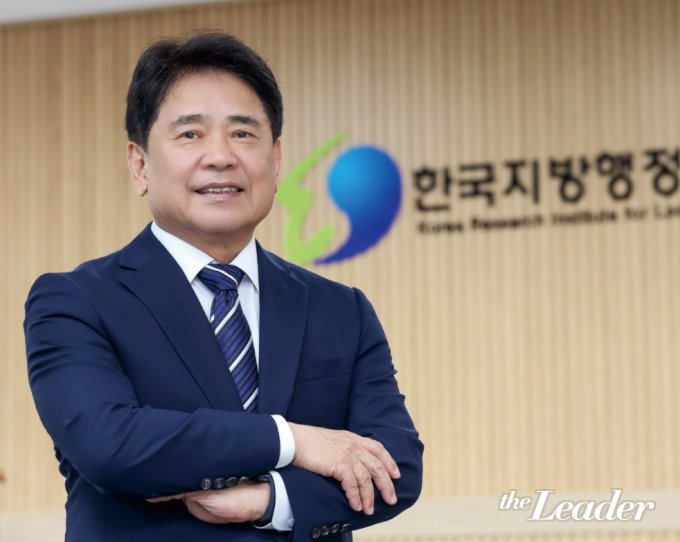 ▲육동일 한국지방행정연구원장/사진=김창현 머니투데이 기자