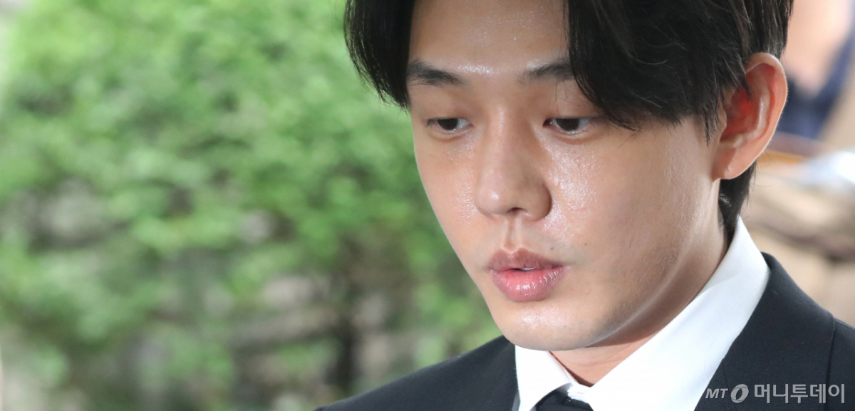 유아인은 2024년 마약류관리법 위반 등 혐의로 1심에서 징역 1년을 선고받고 법정 구속됐다. 다만 지난해 2월 2심에서 징역 1년 집행유예 2년으로 감형돼 풀려났으며, 그해 7월 대법원에서 확정 판결을 받았다. /사진=머니투데이 DB