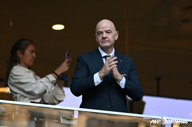 잔니 인판티노 FIFA 회장이 2026 북중미 월드컵 경기를 지켜보고 있다. /AFPBBNews=뉴스1