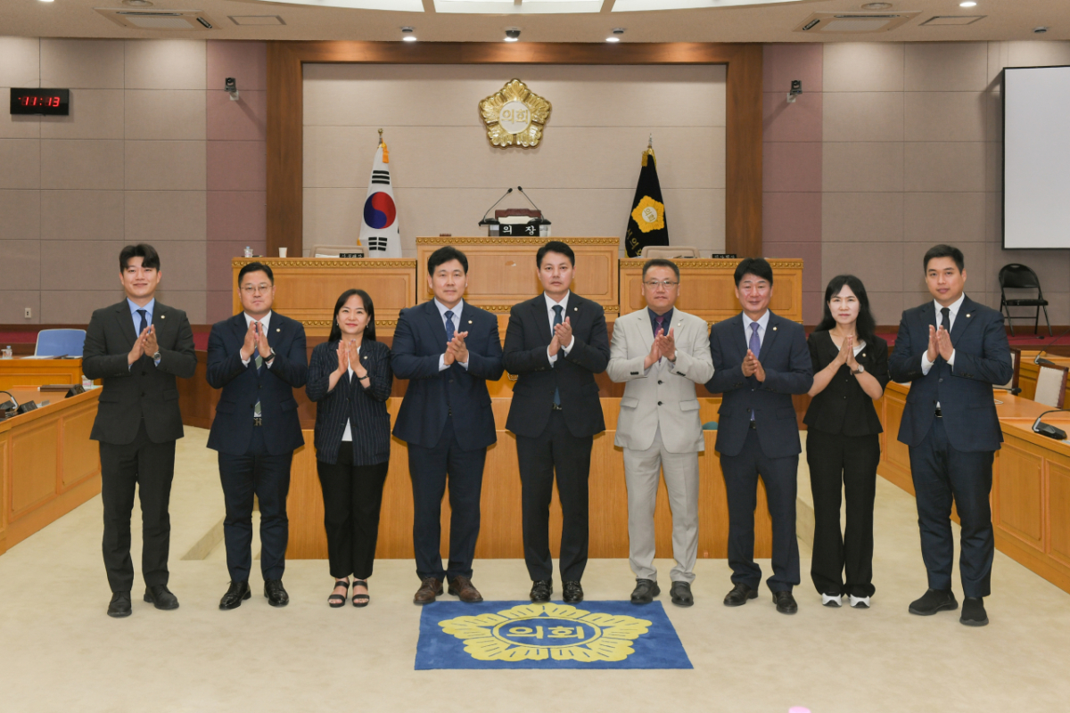 제10대 양주시의회 의원 일동. /사진제공=양주시의회