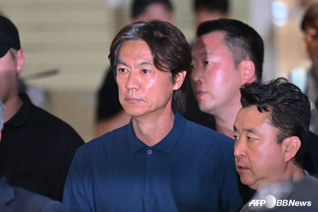 홍명보 전 한국 대표팀 감독. /AFPBBNews=뉴스1