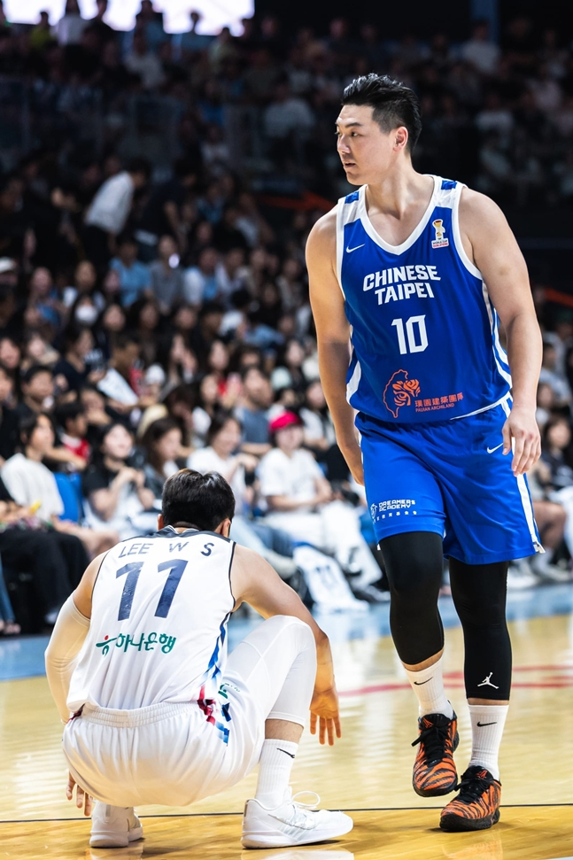 /사진-FIBA