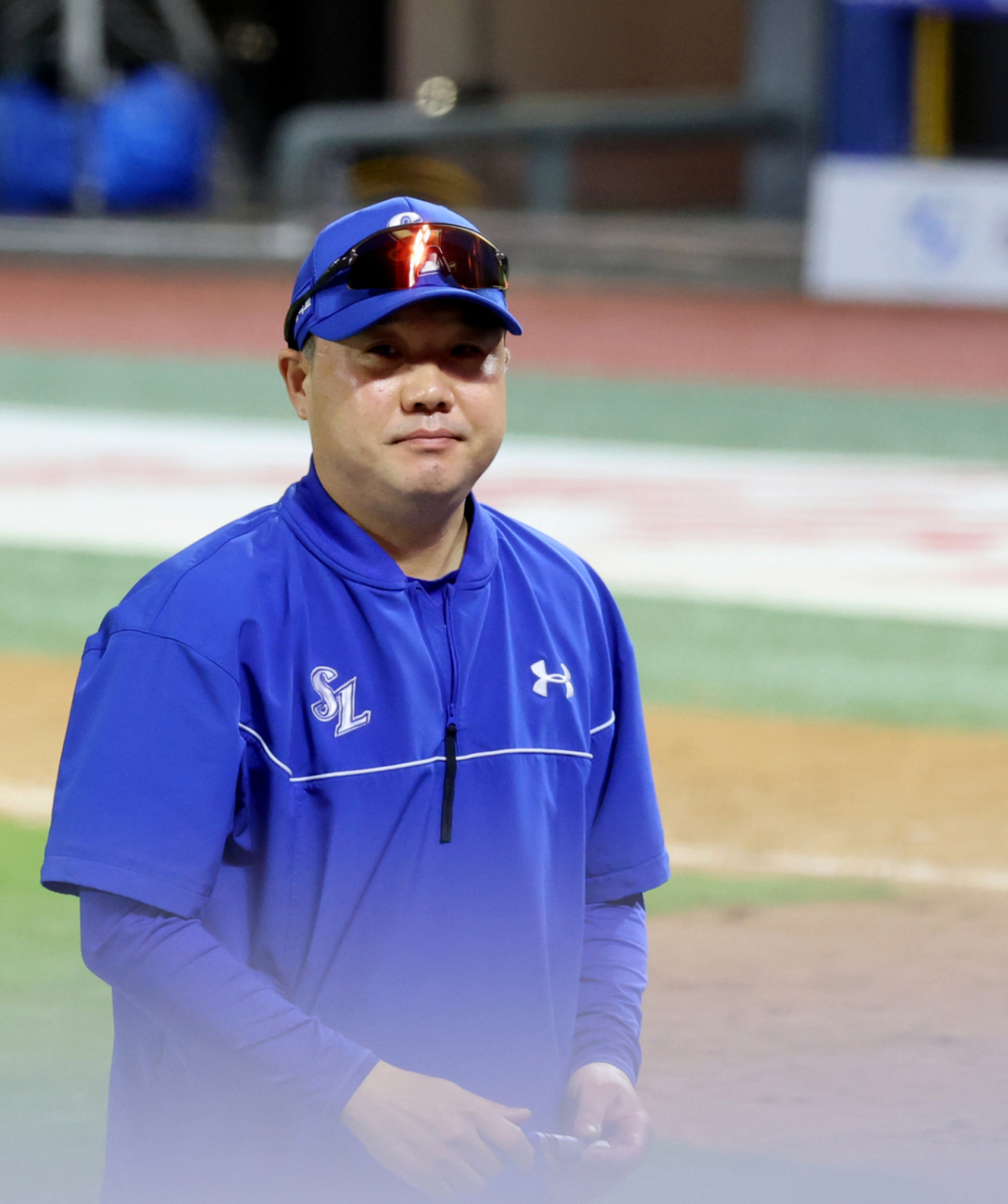 삼성 박진만 감독이 3일 인천SSG랜더스필드에서 열리는 2026KBO리그 SSG랜더스와 삼성라이온즈 경기에서 6-4로 승리한 후 그라운드를 나서고 있다. 2026.07.03. /사진=강영조 cameratalks@