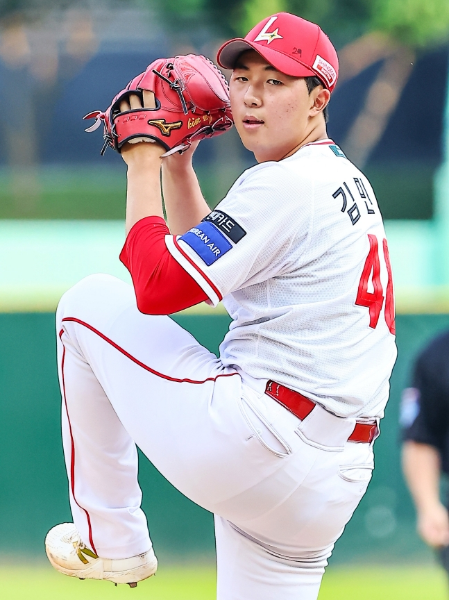 SSG 랜더스 신인 투수 김민준. /사진=SSG 랜더스 제공