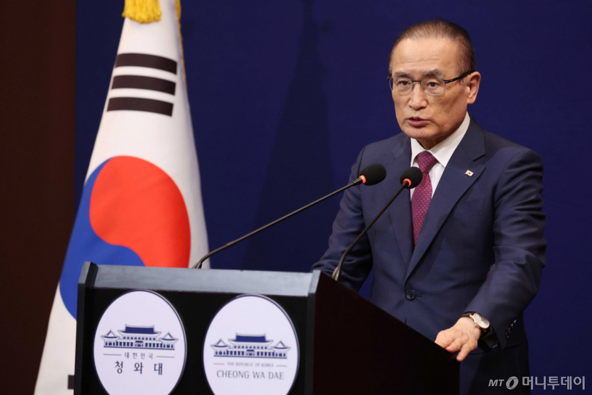 [앙카라=뉴시스] 조성봉 기자 = 위성락 국가안보실장이 7일(현지 시간) 튀르키예 앙카라 한국 기자단 프레스센터에서 이재명 대통령 북대서양조약기구(NATO·나토) 순방 일정 관련 브리핑을 하고 있다. 2026.07.08. suncho21@newsis.com /사진=조성봉