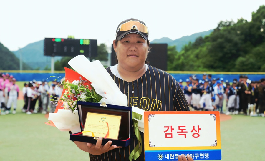 박철우 경기 이천시유소년야구단 감독. /사진=대한유소년야구연맹