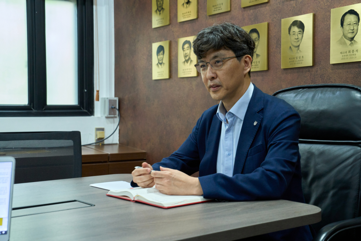 지난 2일 오민규 고려대 대학원혁신본부장이 머니투데이와 인터뷰를 하고 있다./사진제공=고려대
