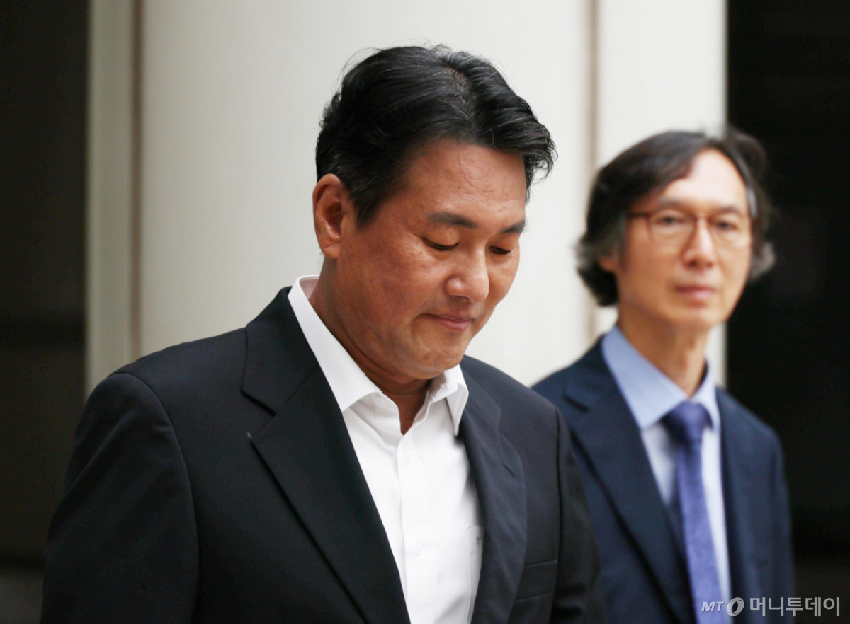 내란중요임무종사 및 직권남용권리행사방해 혐의를 받은 김태효 전 국가안보실 1차장이 10일 서울 서초구 서울중앙지법에서 열린 구속 전 피의자 심문(영장실질심사)에 출석하고 있다./사진=뉴시스(사진공동취재단)