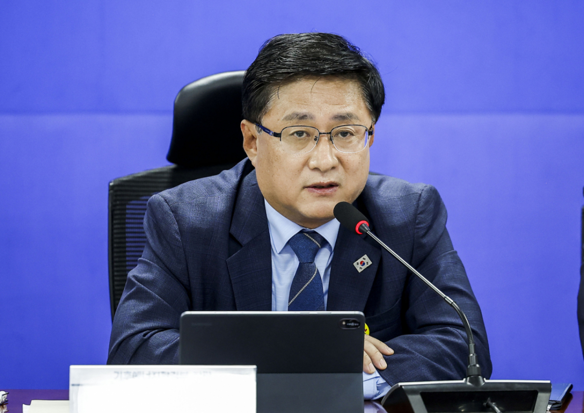 김성환 기후에너지환경부 장관이 13일 서울 여의도 국회 의원회관에서 열린 2026 하반기 경제성장전략 당정협의에서 발언하고 있다. 2026.07.13. jhope@newsis.com /사진=정병혁