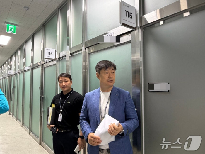 경찰이 충북 청주시의회 의원의 아동성매매 정황을 포착해 강제 수사에 나섰다./사진=뉴스1
