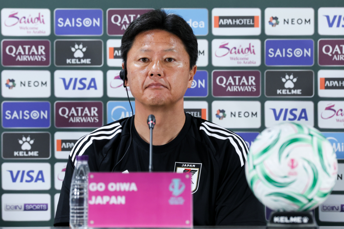 내년 3월부터 일본 축구 국가대표팀 지휘봉을 잡는 게 사실상 확정된 오이와 고 21세 이하(U21) 일본 올림픽 축구대표팀 감독. 오이와 감독은 A대표팀 감독 선임 후에도 2028 LA 올림픽을 준비하는 올림픽대표팀 감독을 겸임할 예정이다. /로이터=뉴스1