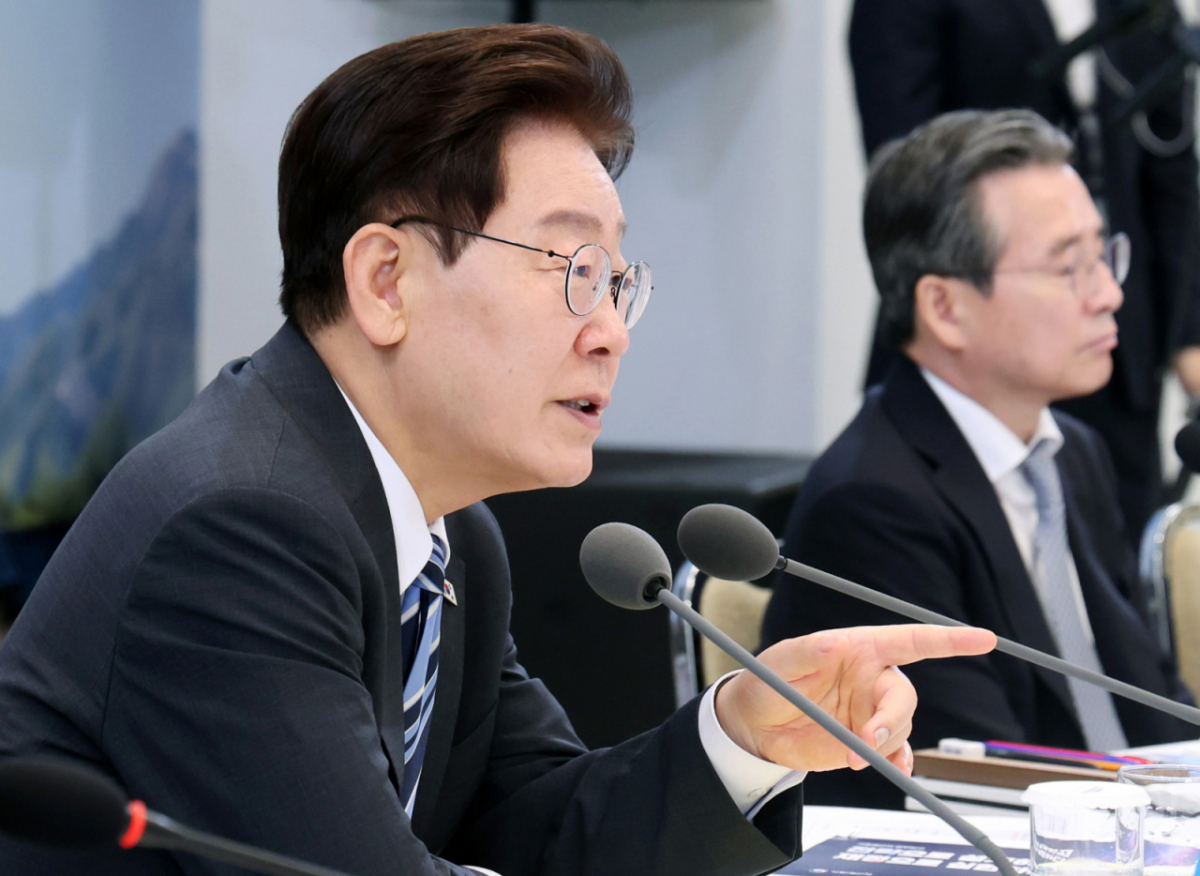 이재명 대통령이 15일 청와대 영빈관에서 열린 '삶으로 체감하는 대체불가 대한민국-국민과 함께하는 두 번째 업무보고'에서 발언하고 있다. /사진=뉴시스