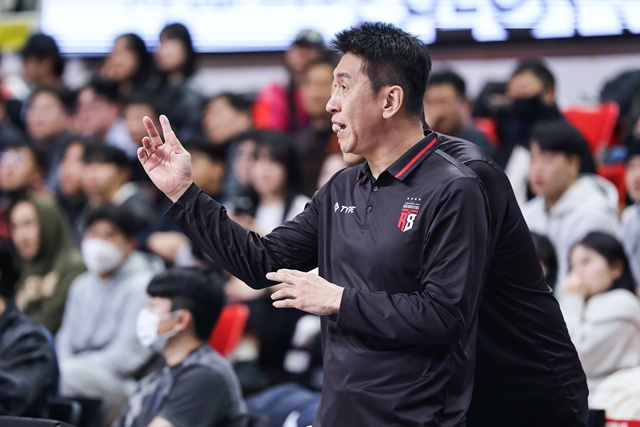 안양 정관장 시절 김상식 감독. /사진=KBL 제공