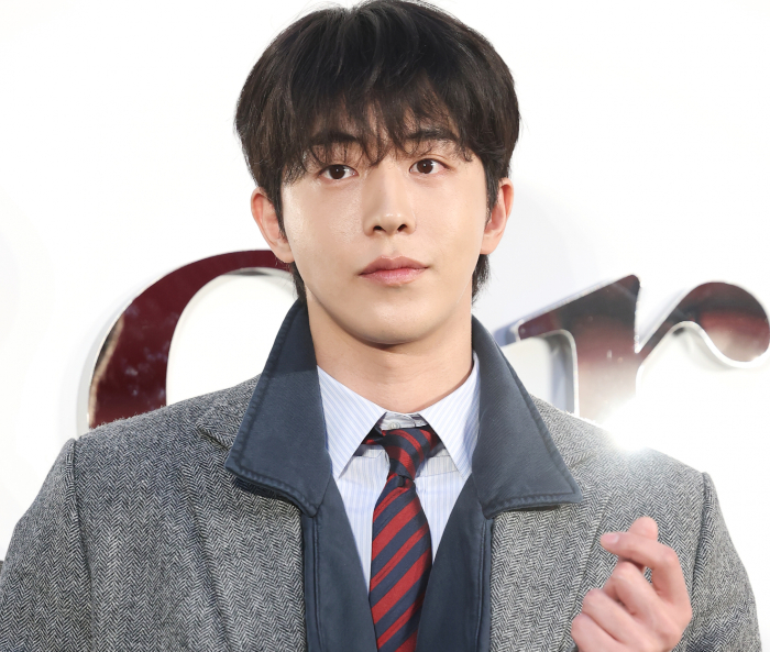 남주혁은 군 입대 전인 2022년 6월 학교 폭력 논란에 휘말렸다. 남주혁과 같은 고등학교 동창인 A씨는 한 매체와 인터뷰를 통해 "남주혁 무리로부터 중·고등학교 6년간 학교폭력을 당했다"고 주장했다. 그는 남주혁이 자신에게 '빵 셔틀' 등 심부름을 시켰으며 욕설과 폭행을 일삼았다고 했다. /사진=뉴스1