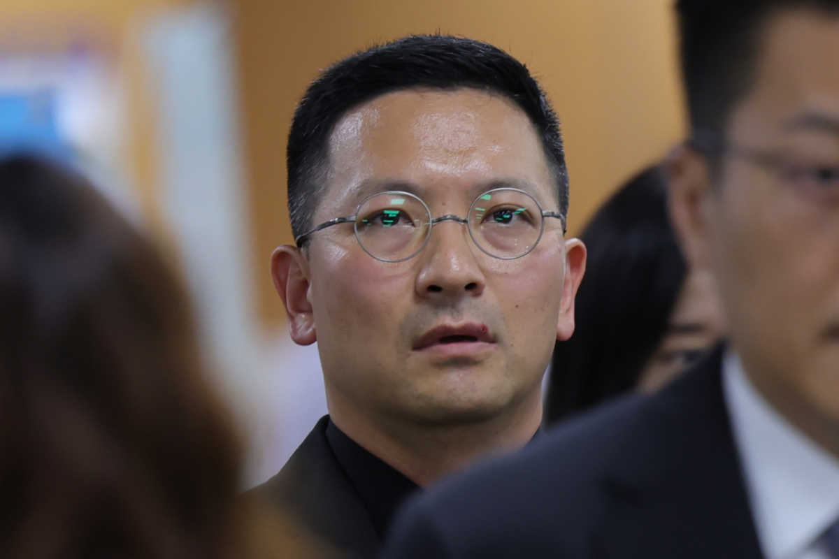 염보현 군검사(소령)가 10일 서울 서초구 서울고등법원에서 열린 박정훈 전 해병대 수사단장 허위 구속영장작성 혐의 관련 항소심 1차 공판에 출석하고 있다./사진=뉴시스