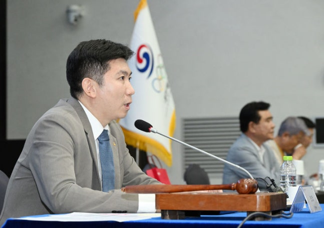 유승민 대한체육회장이 16일 서울 송파구 올림픽파크텔에서 열린 2026년도 임시대의원총회에서 발언하고 있다. /사진=대한체육회 제공