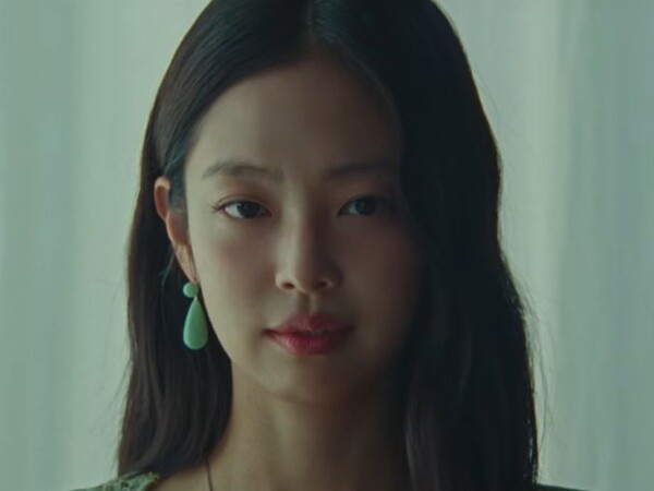 제니 'Less than a Lover' 뮤직비디오 / 사진=OA엔터테인먼트(ODDATELIER)