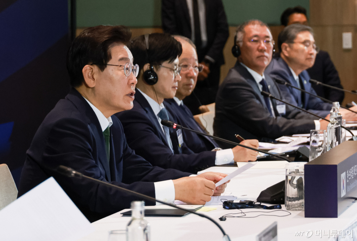 (상파울루(브라질)=뉴스1) 허경 기자 = 이재명 대통령이 28일(현지시간) 브라질 상파울루 한 호텔에서 열린 비즈니스 라운드테이블에서 발언을 하고 있다. 2026.7.29/뉴스1  Copyright © 뉴스1. All rights reserved. 무단 전재 및 재배포,  AI학습 이용 금지. /사진=(상파울루(브라질)=뉴스1) 허경 기자