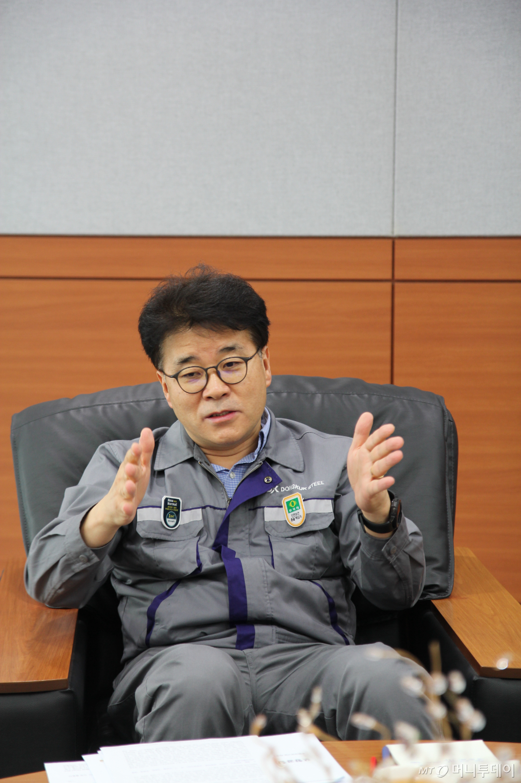 28일 경북 포항시 동국제강 중앙기술연구소에서 박병규 중앙기술연구소장(CTO)이 질문에 답하고 있는 모습./사진제공=동국제강