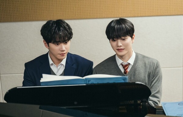 '포핸즈' 스틸 컷 / 사진=tvN