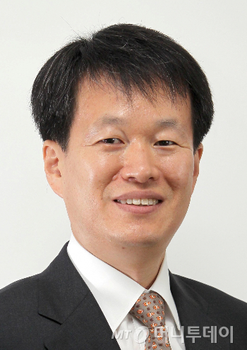 박경덕 전 포스코경영연구원 수석연구원