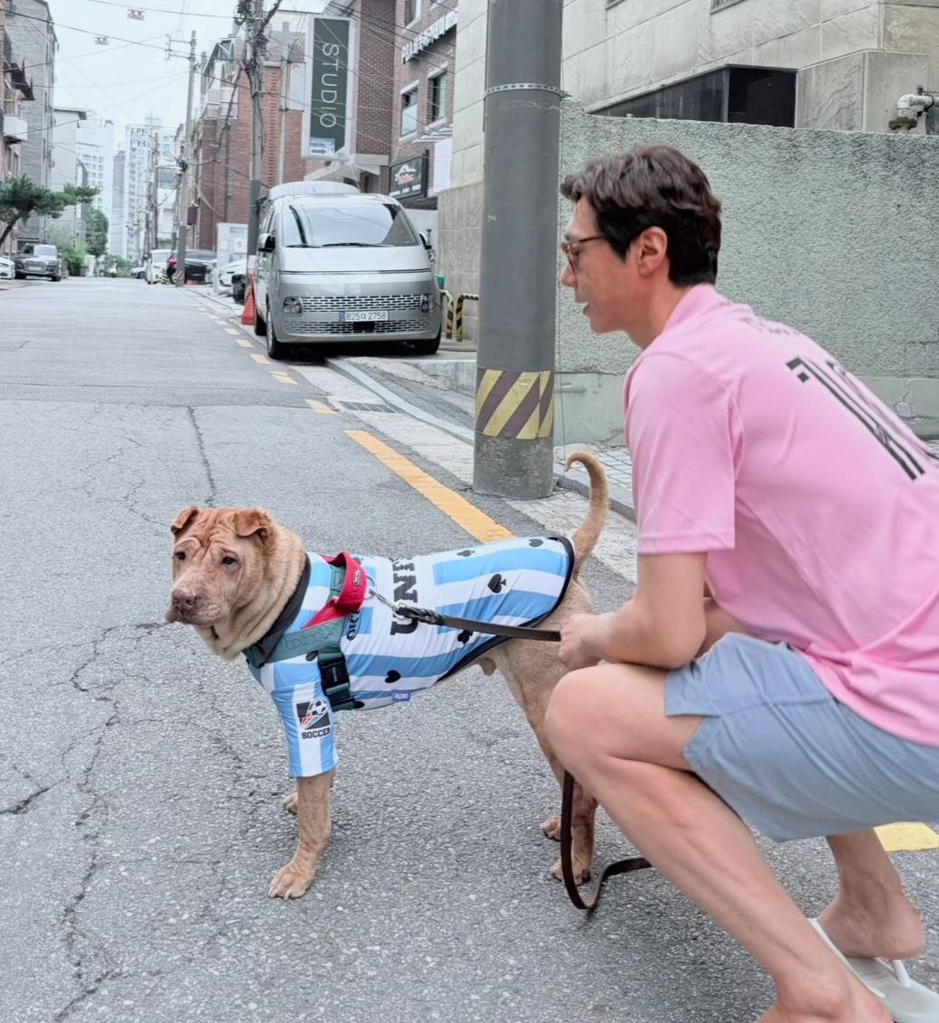 최근 뒤늦게 이혼을 알린 그룹 젝스키스 출신 고지용의 근황이 공개됐다. /사진=고지용 인스타그램