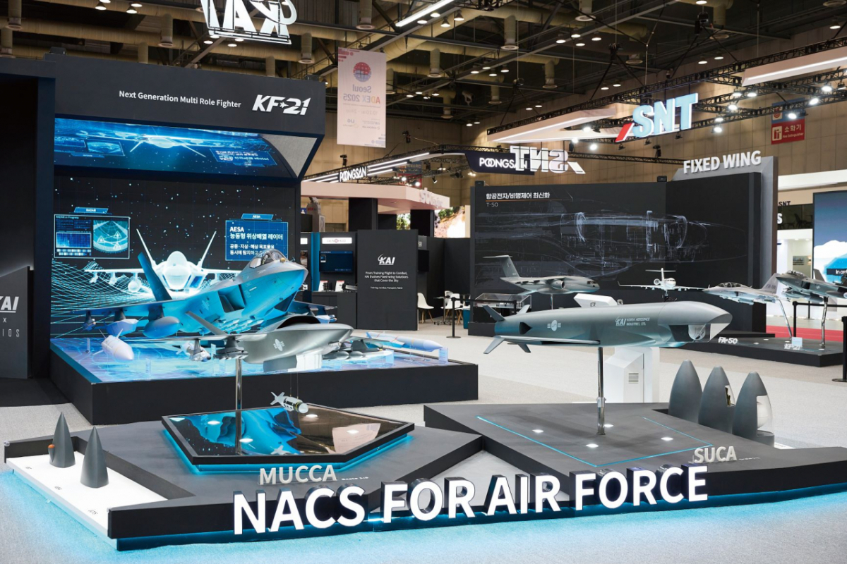 ADEX 2025에 전시된 KAI 차세대 공중전투체계(NACS)./사진=KAI